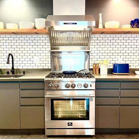 דירות Petaluma Warehouse Lofts Unit E מראה חיצוני תמונה