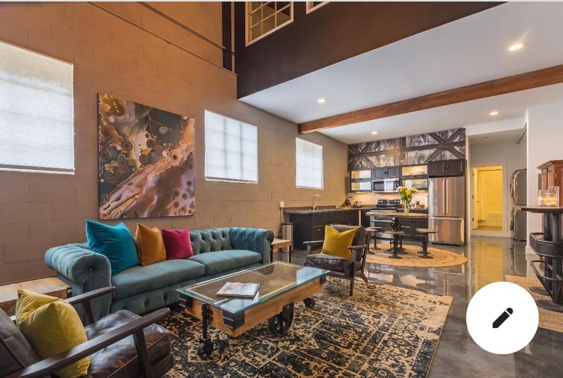 דירות Petaluma Warehouse Lofts Unit E מראה חיצוני תמונה